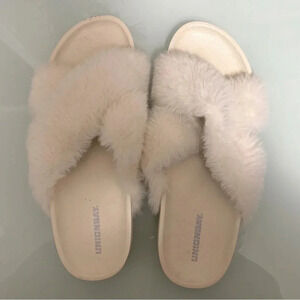 UnionBay Women's Slipper Size 10 White